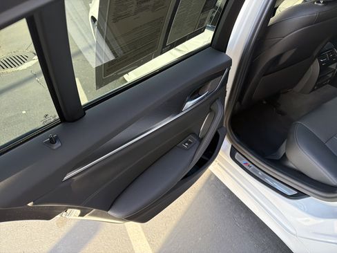 Certified 2023 BMW 540i w/ M Sport Package image 22