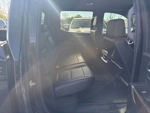 Used 2019 GMC Sierra 1500 SLT w/ SLT Premium Plus Package AWD/4WD image 7