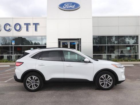 Used 2022 Ford Escape SEL FWD image 15