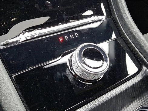 New 2025 Jeep Grand Cherokee Laredo X w/ Luxury Tech Group I image 12