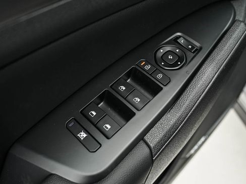 New 2026 Kia Sportage SX image 17