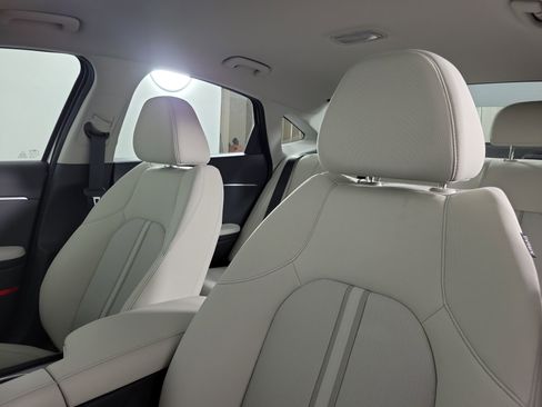 New 2026 Hyundai Sonata SEL FWD image 27