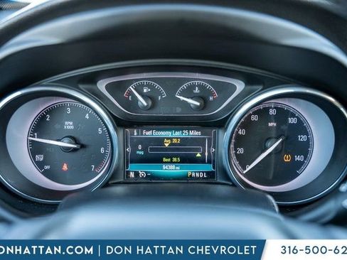 Used 2019 Buick Envision Essence image 7