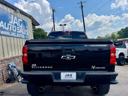Used 2017 Chevrolet Silverado 1500 LT w/ All Star Edition AWD/4WD image 12