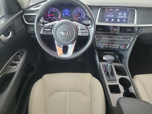 Used 2019 Kia Optima S FWD image 13