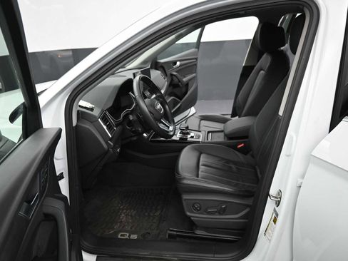 Used 2021 Audi Q5 e Premium Plus image 11