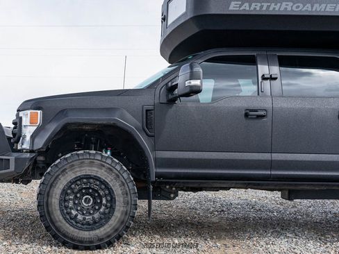 Used 2022 Ford F550 4x4 Crew Cab Super Duty image 4