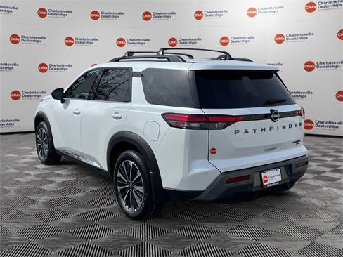 New 2026 Nissan Pathfinder Platinum image 3