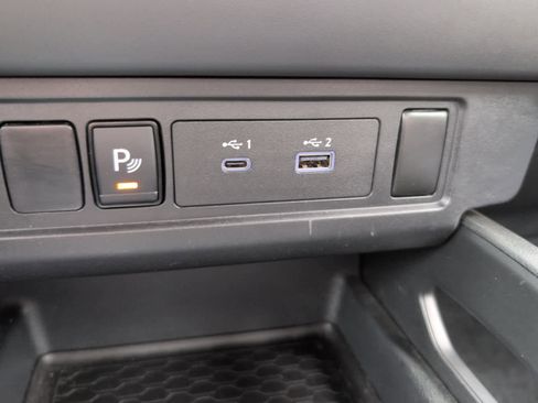 Used 2023 Nissan Frontier S w/ Technology Package image 22