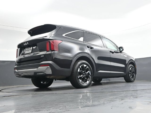Used 2024 Kia Sorento S AWD/4WD image 33