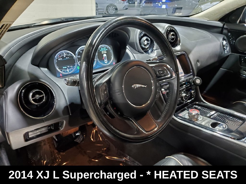 Used 2014 Jaguar XJ L Supercharged RWD image 7