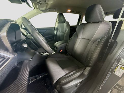 Used 2024 Subaru Ascent Premium w/ Convenience Package image 22
