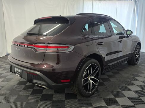 Certified 2025 Porsche Macan AWD/4WD image 7