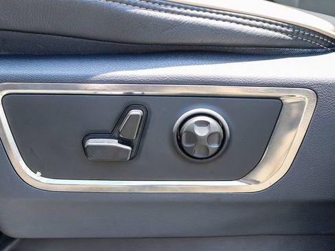 Used 2019 RAM 1500 Limited AWD/4WD image 24
