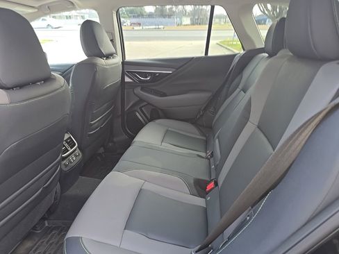 Certified 2025 Subaru Outback Onyx Edition XT image 19