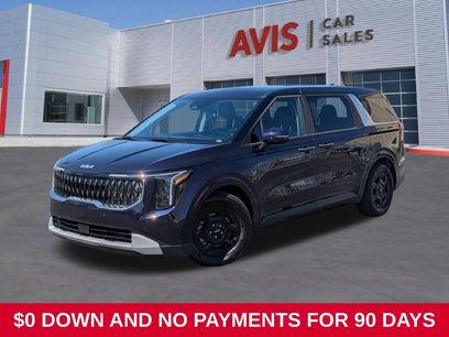 Used 2025 Kia Carnival