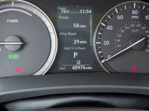 Used 2020 Lexus RX 450h AWD w/ Luxury Package image 22
