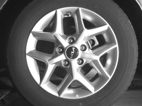 Used 2025 Kia Soul LX w/ LX Technology Package image 14