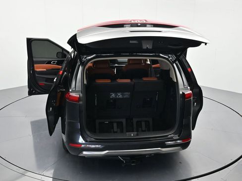 Used 2024 Kia Carnival SX Prestige FWD image 46