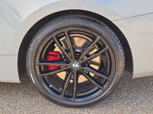 Used 2024 BMW 440i xDrive Convertible w/ Premium Package image 11