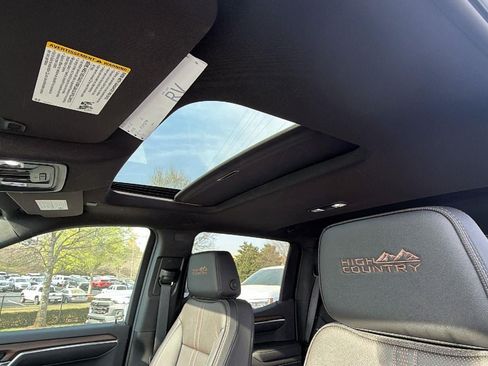 New 2026 Chevrolet Silverado 1500 High Country AWD/4WD image 14