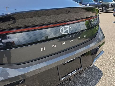New 2026 Hyundai Sonata Limited FWD image 13