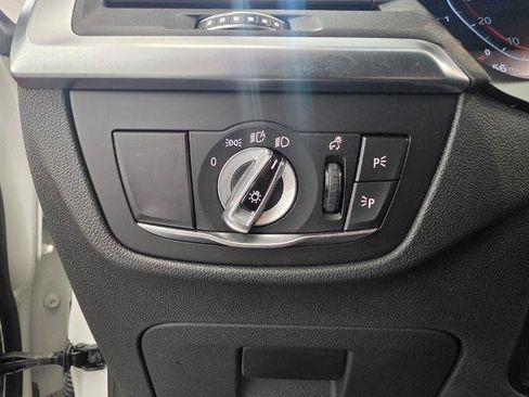 Used 2022 BMW X3 xDrive30i w/ Convenience Package AWD/4WD image 19