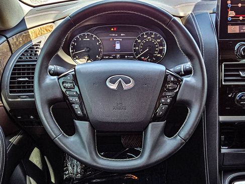 Certified 2023 INFINITI QX80 Premium Select w/ All-Season Package AWD/4WD image 31