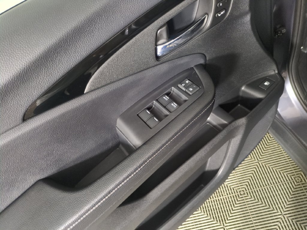 Used 2018 Honda Ridgeline RTL-E image 16