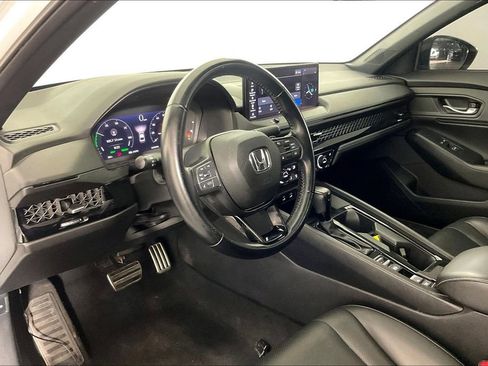 Used 2023 Honda Accord Sport image 15