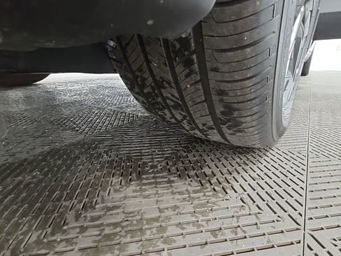 Used 2025 Honda Accord SE image 42