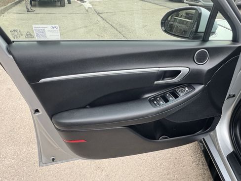 Certified 2025 Hyundai Sonata SEL image 11