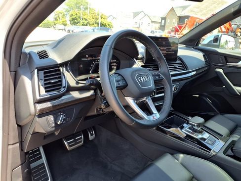 Used 2023 Audi SQ5 Premium Plus w/ Premium Plus Package AWD/4WD image 11