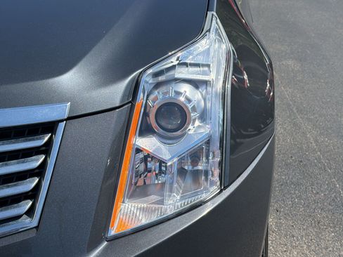 Used 2013 Cadillac SRX Luxury w/ LPO, U-Rail D-Rings Package FWD image 12