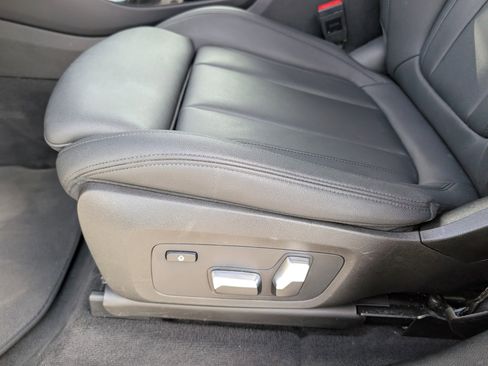 Used 2019 BMW X3 xDrive30i w/ Driving Assistance Package image 10