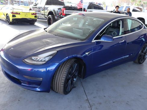Used 2020 Tesla Model 3 Performance image 9