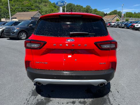 Used 2024 Ford Escape Active w/ Tech Pack #2 AWD/4WD image 5
