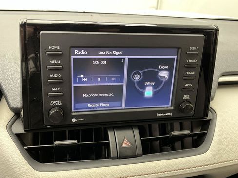 Used 2022 Toyota RAV4 XLE w/ XLE Grade Weather Package AWD/4WD image 18