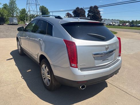 Used 2012 Cadillac SRX Luxury FWD image 4