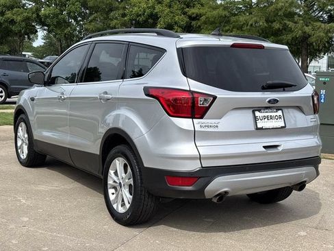Used 2019 Ford Escape SEL FWD image 10
