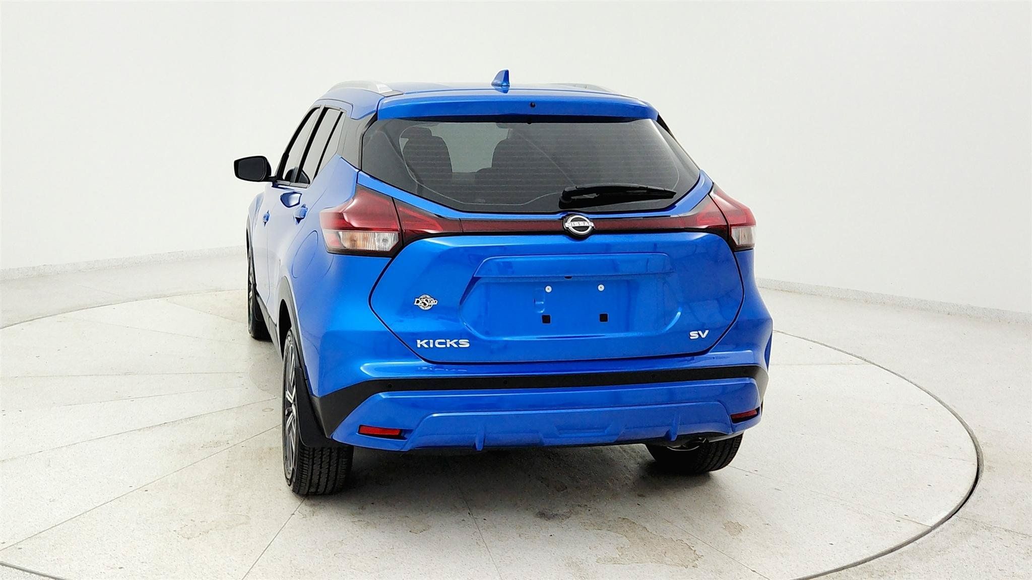 Used 2024 Nissan Kicks SV FWD image 4