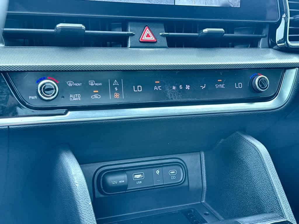 Certified 2024 Kia Sportage SX AWD/4WD image 20