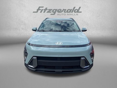 Used 2024 Hyundai Kona SEL image 4