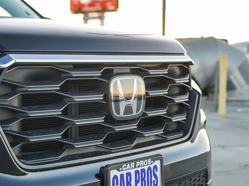 Used 2024 Honda Pilot EX-L image 5