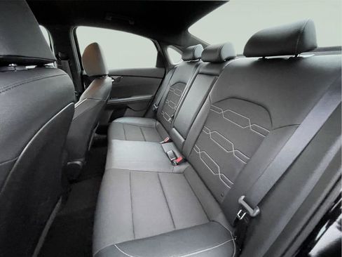 Used 2023 Kia Forte GT-Line w/ GT-Line Technology Package image 15