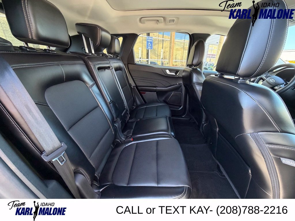 Used 2025 Ford Escape Platinum AWD/4WD image 15