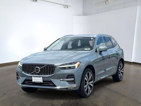 Used 2023 Volvo XC60 B5 Plus w/ Climate Package AWD/4WD image 1