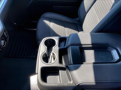 Used 2024 Chevrolet Silverado 1500 LT image 19