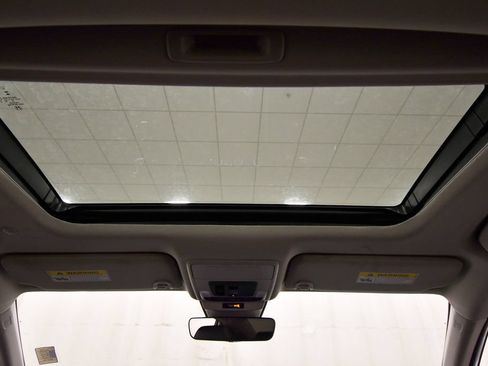 Certified 2024 Honda Accord EX-L image 16