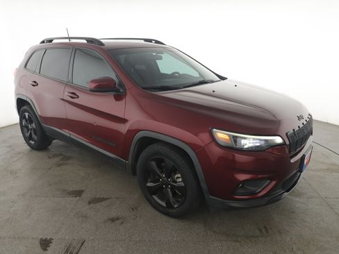 Certified 2019 Jeep Cherokee Latitude Plus image 3